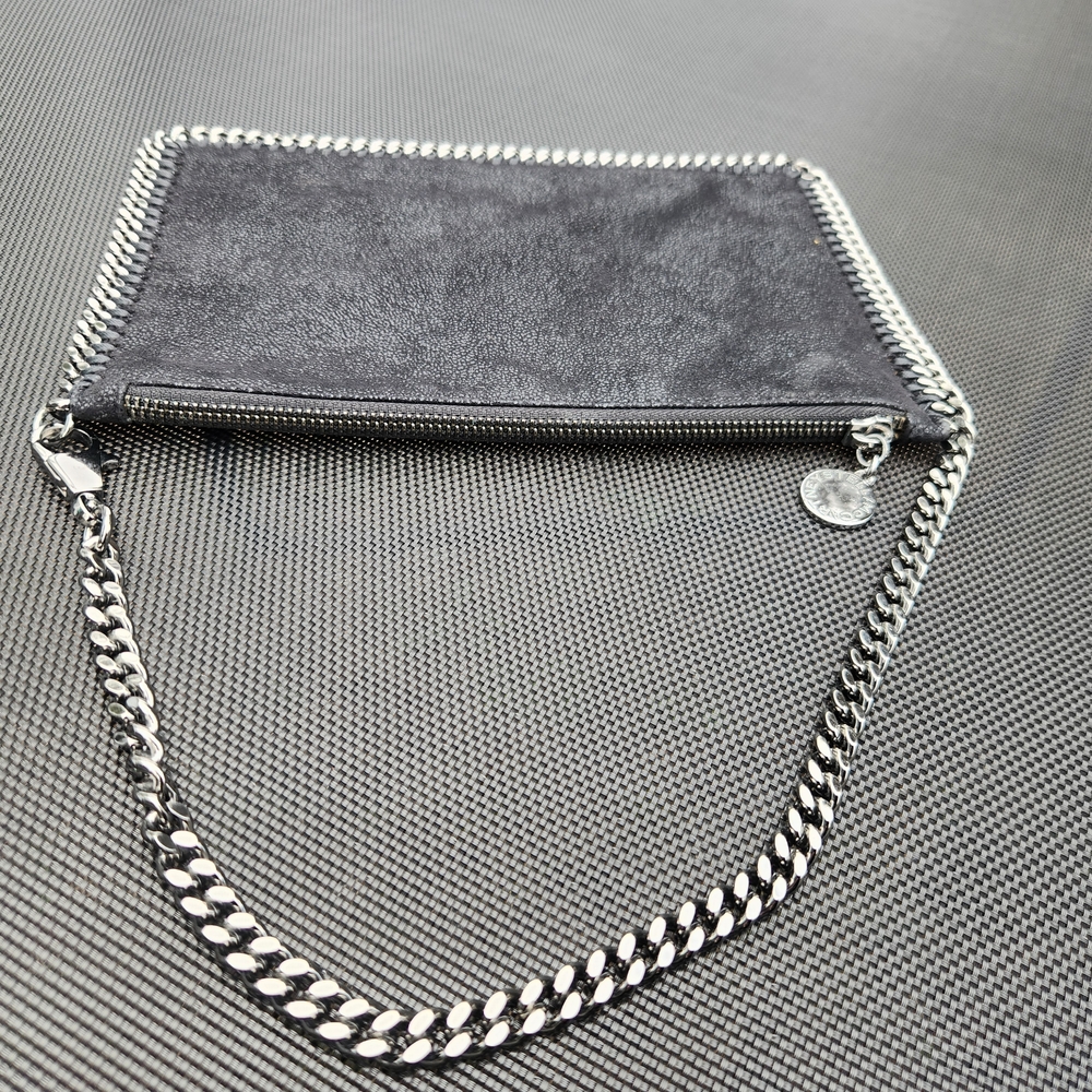 Chic Black Chain Shoulder Bag - Picture 9 of 13